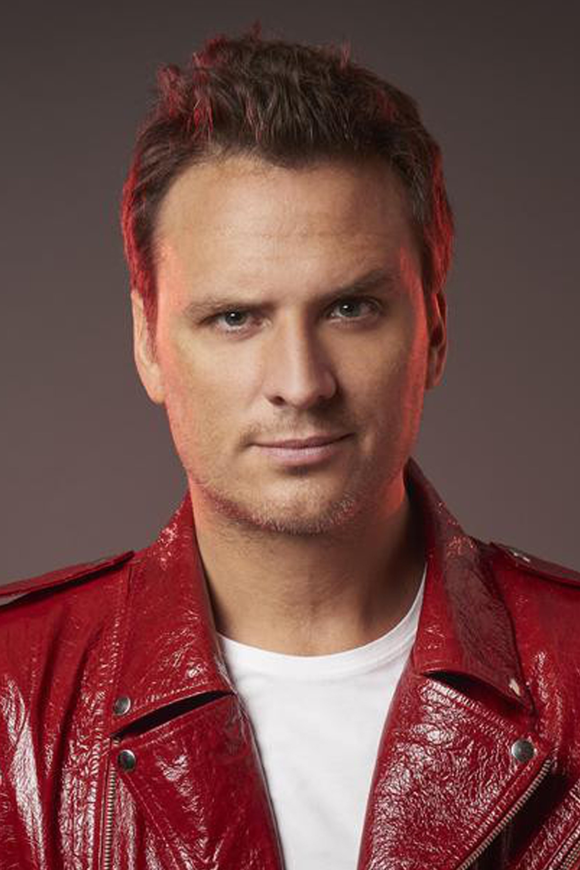 Ezequiel Campa backdrop