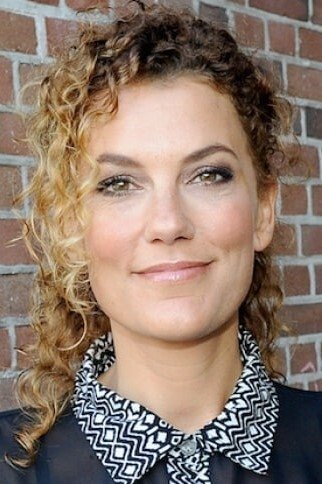 Tatum Dagelet backdrop