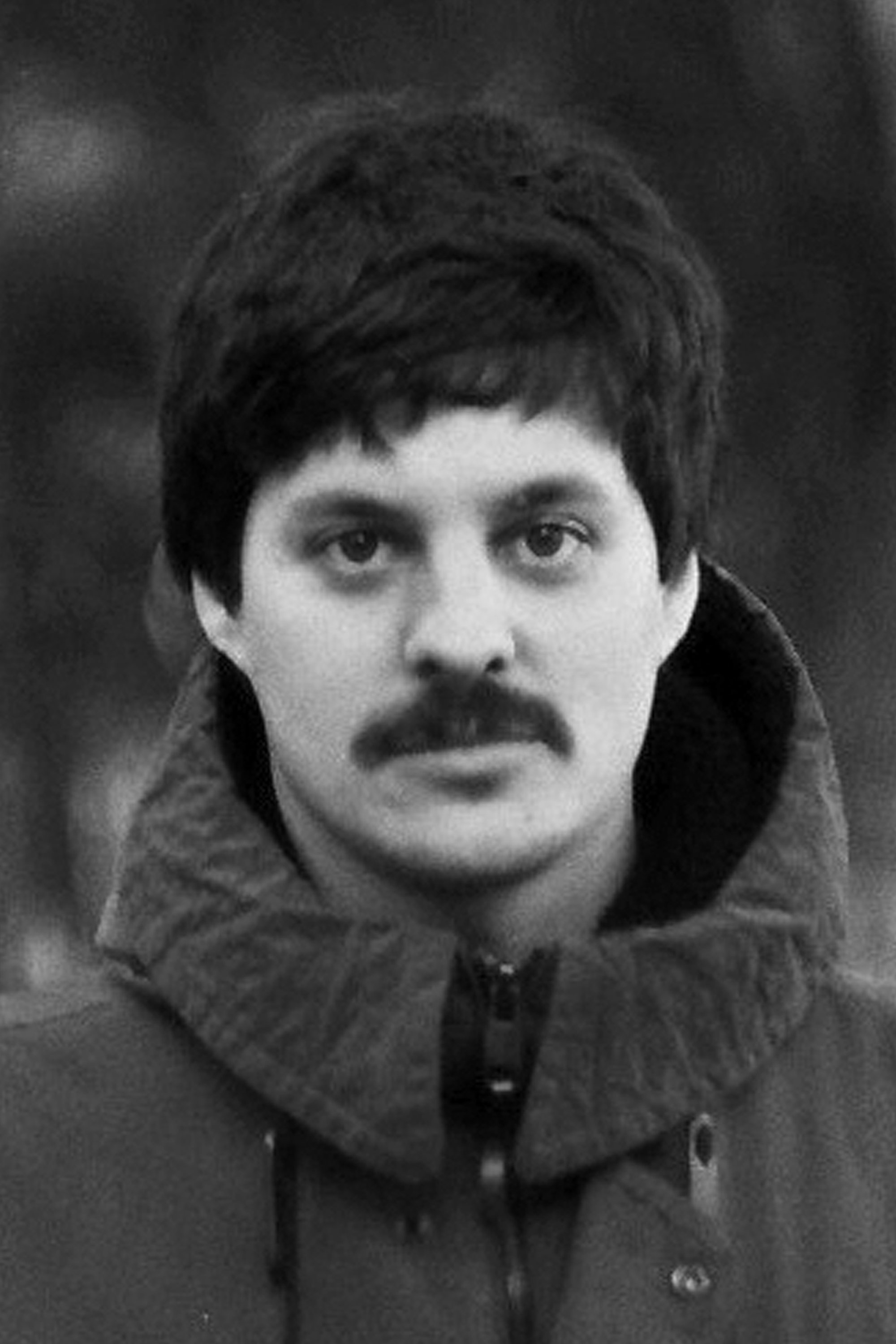 Lucas Larriera backdrop