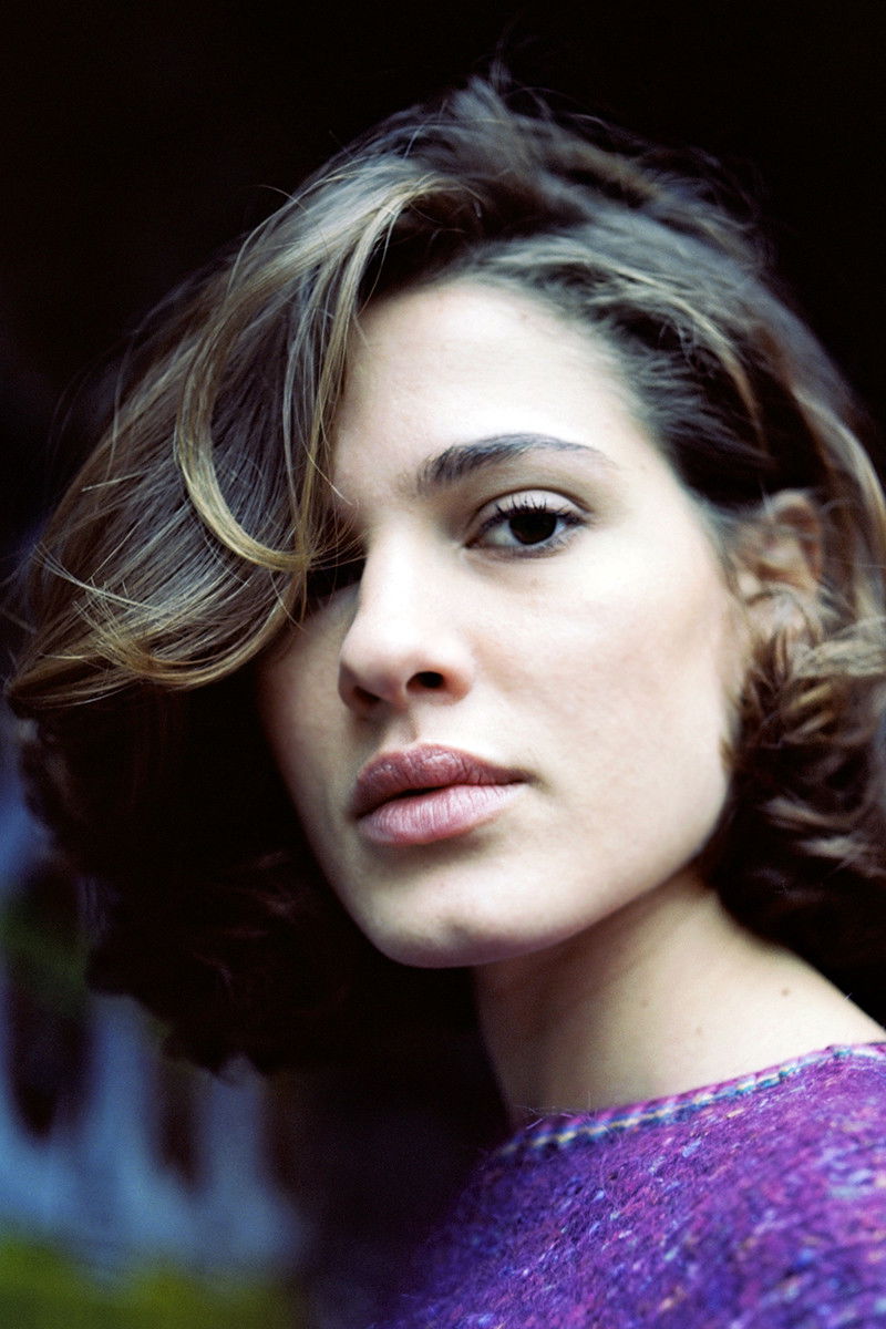 Giulia Vecchio backdrop