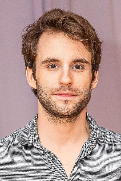 Matúš Kvietik backdrop