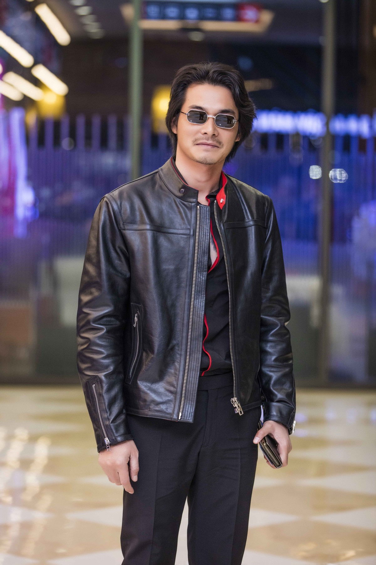 Quách Ngọc Ngoan backdrop