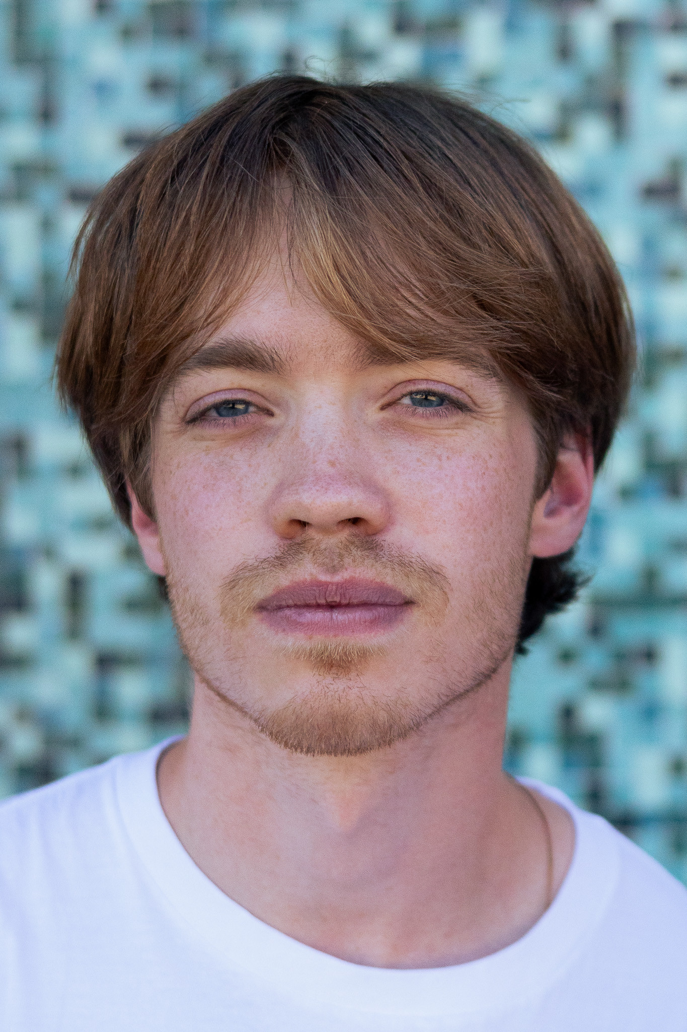 Julian Sol Jordan backdrop