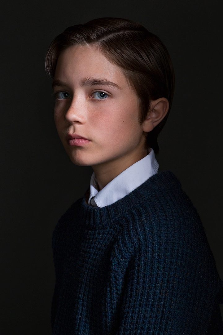 Kingston Vernes backdrop