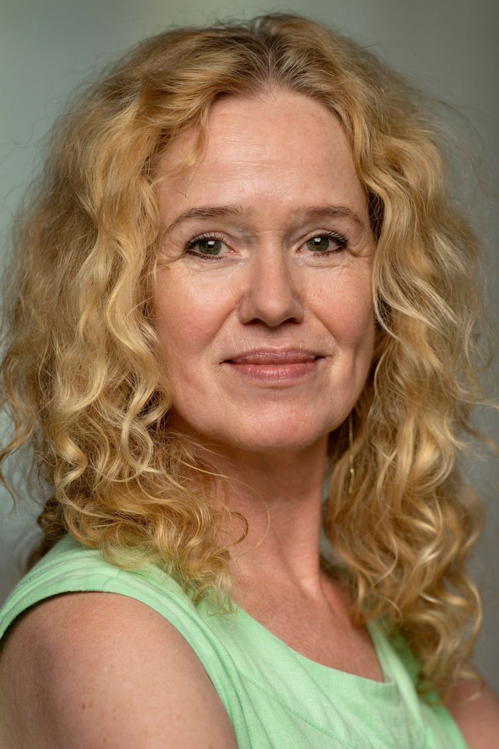 Marion Reuter backdrop