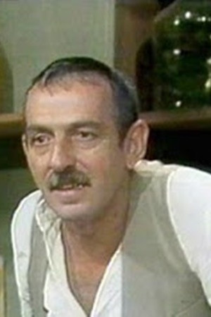 Germano Filho backdrop