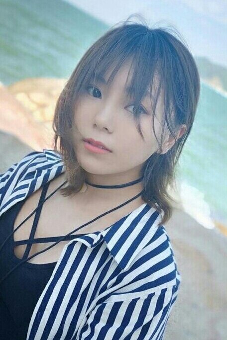 Shen Nianru backdrop