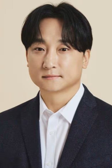 Yang Hyun-min backdrop