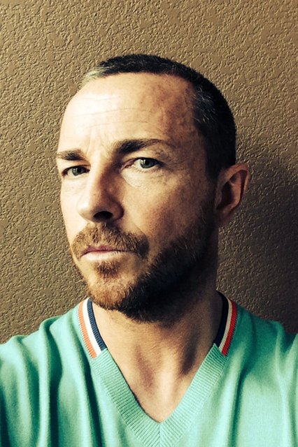 Luke Kearney backdrop