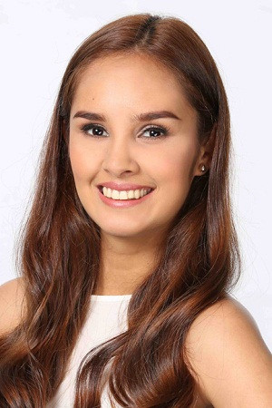 Zandra Summer backdrop