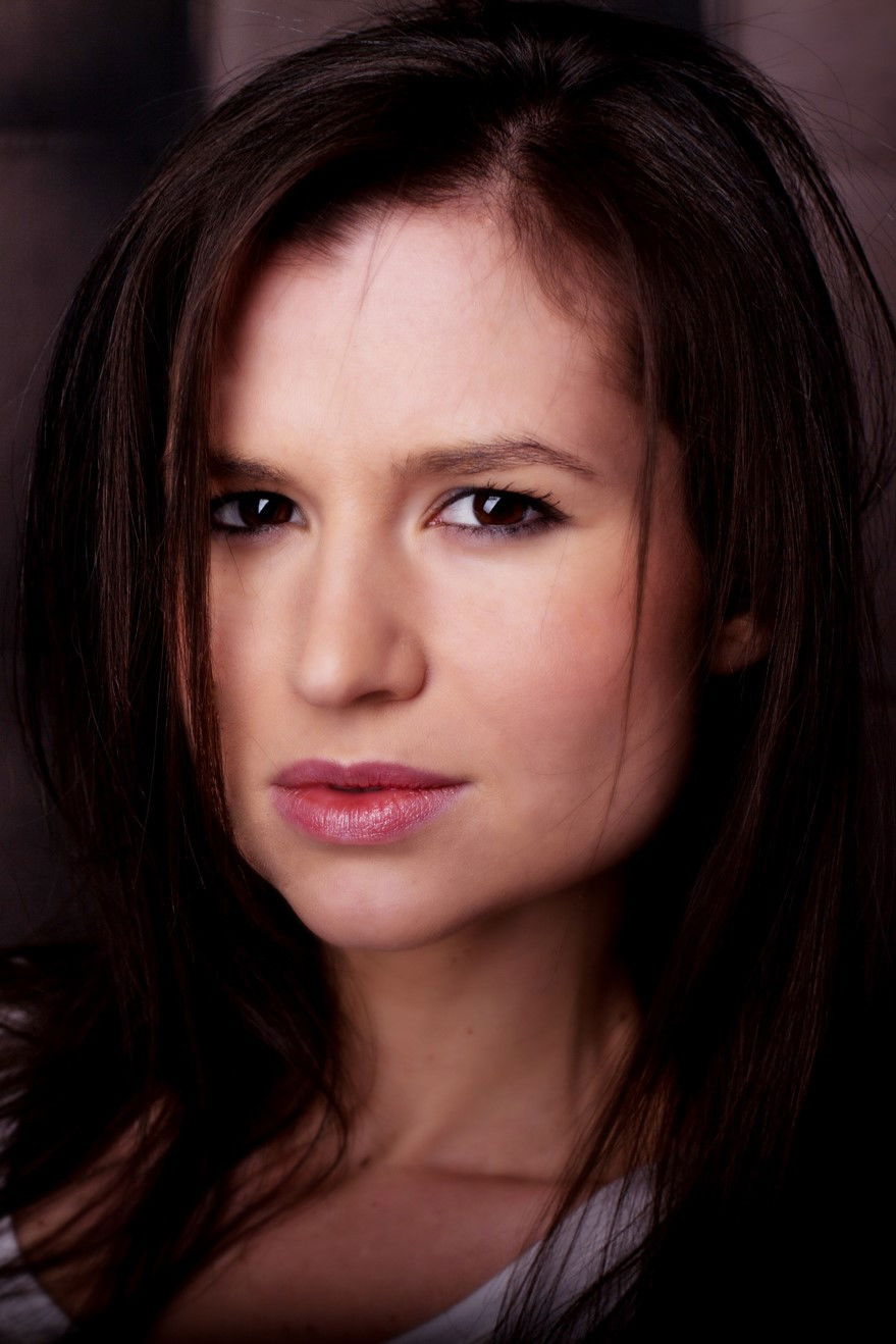 Alina Polichuk backdrop