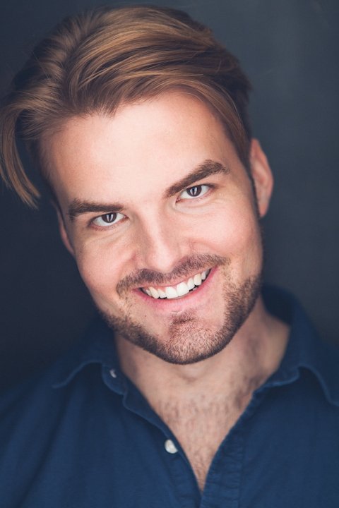 Chris Chirdon backdrop