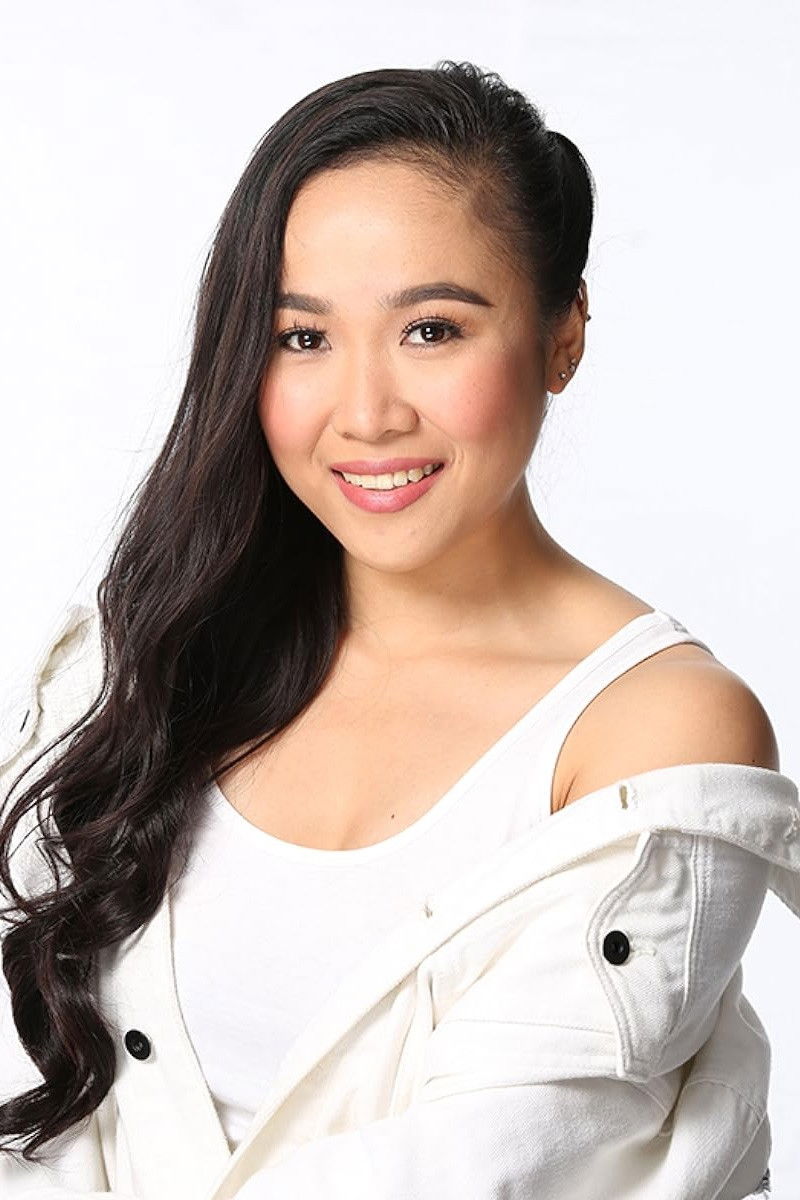 Karen Toyoshima backdrop