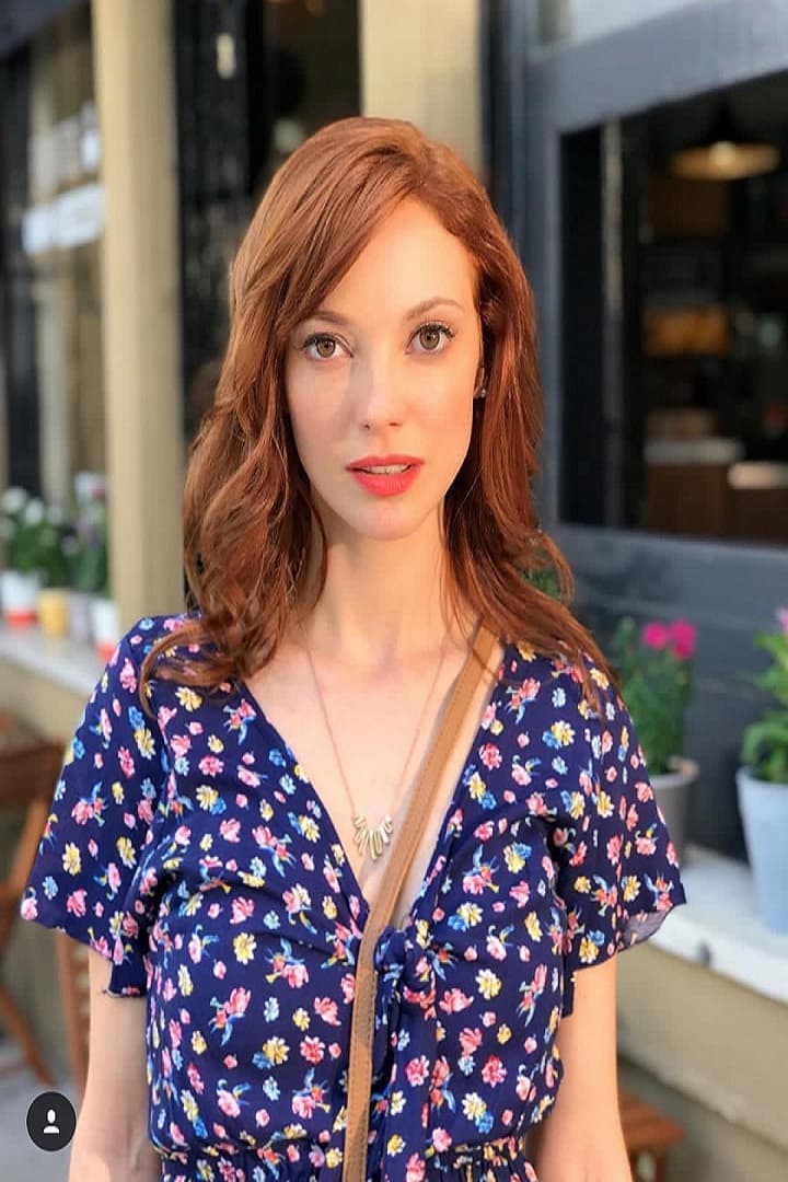 María Eugenia Rigón backdrop