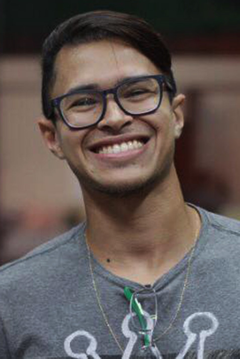 Alexandre Pitanga backdrop