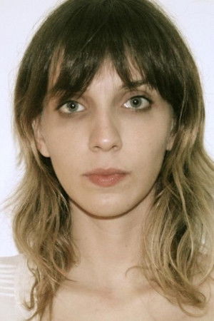 Marcela Ilha Bordin backdrop