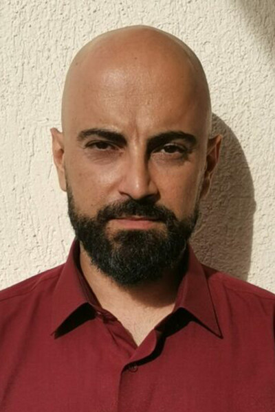 Leonidas Marakis backdrop