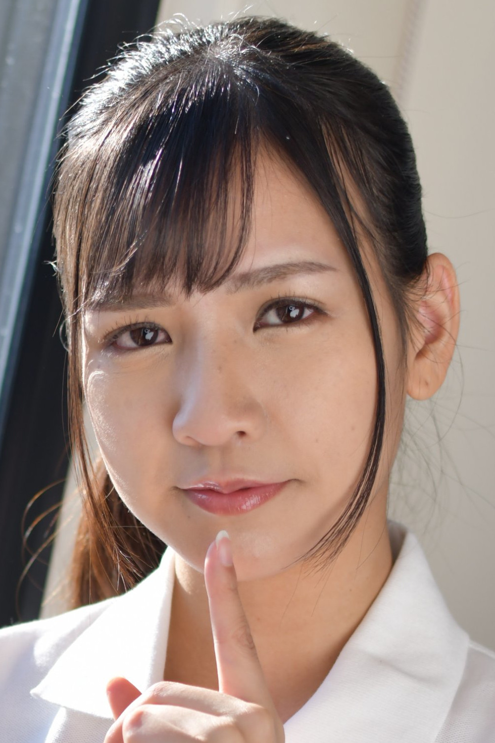 Rin Miyazaki backdrop