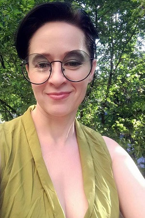 Lyudmila Kornienko backdrop