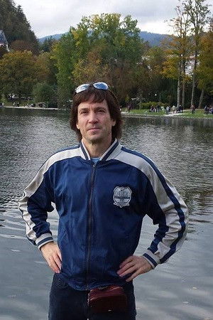 Alexandr Smolyanov backdrop