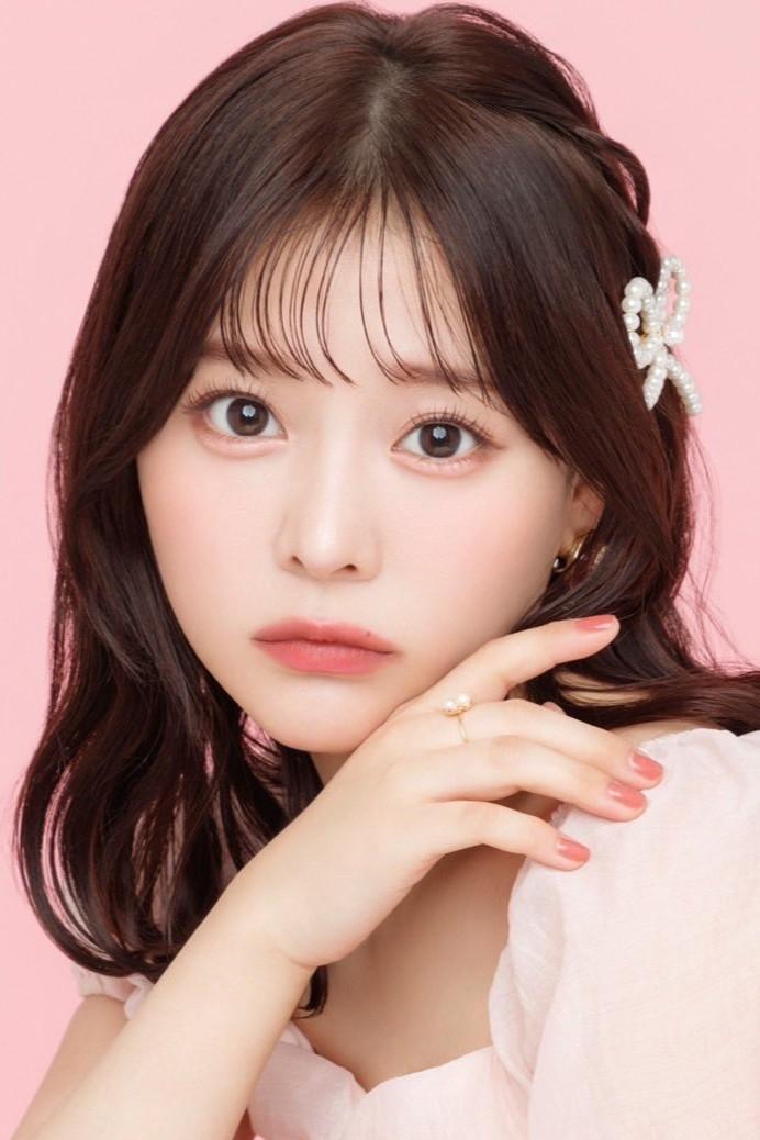 Nagisa Saito backdrop