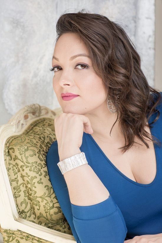 Eleonora Buratto backdrop