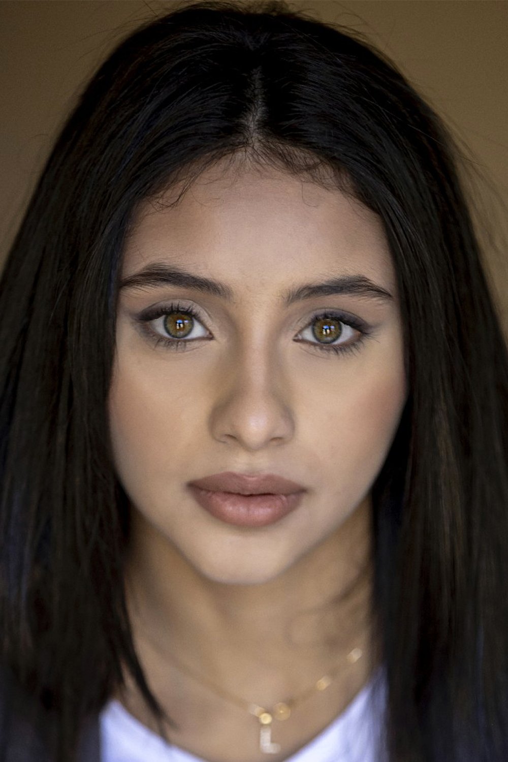 Ludovica Nasti backdrop