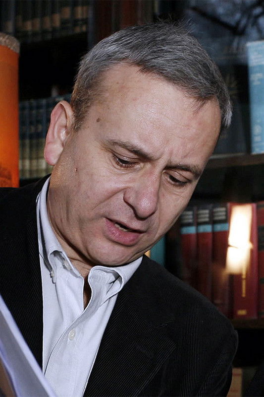 Janusz Petelski backdrop