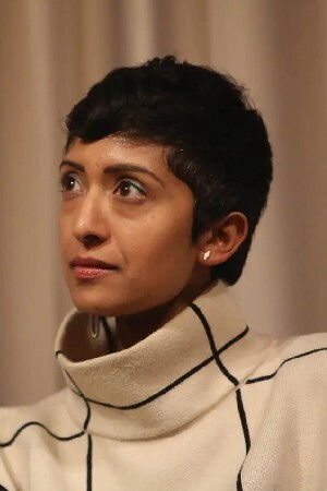 Michelle Williams Gamaker backdrop