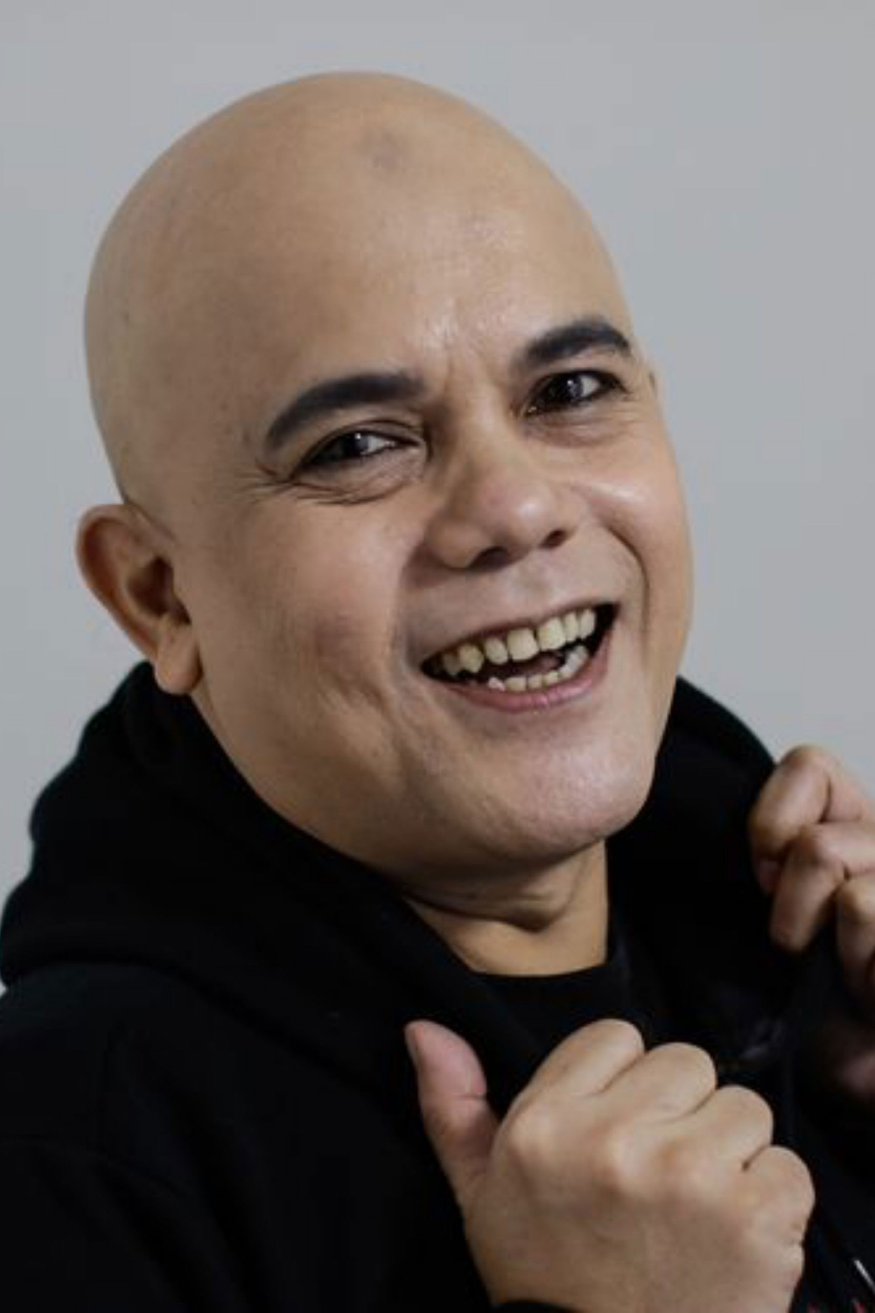 Ozy Syahputra backdrop