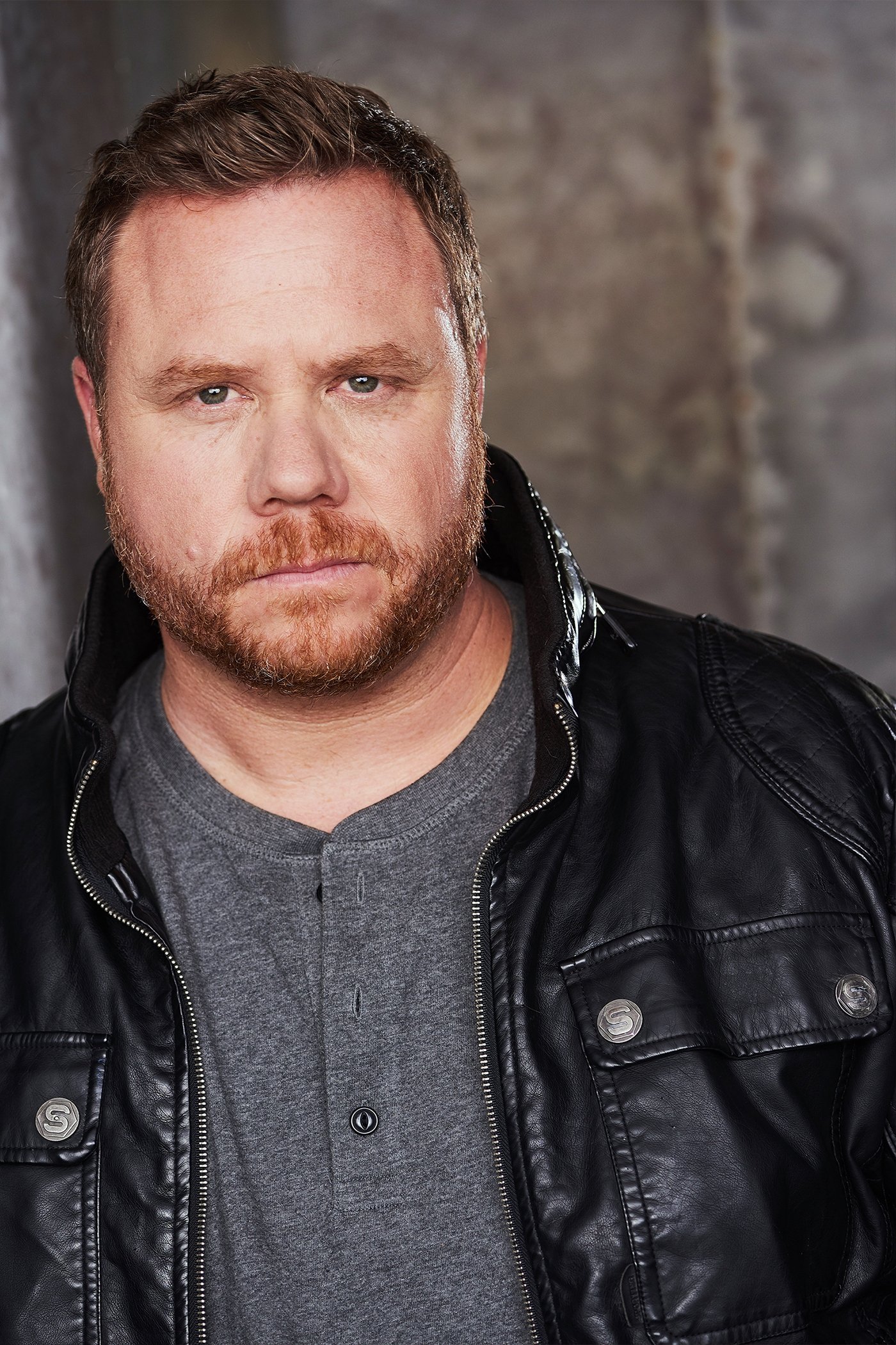 Ryan Quinn Adams backdrop