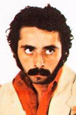 Alev Akakar backdrop