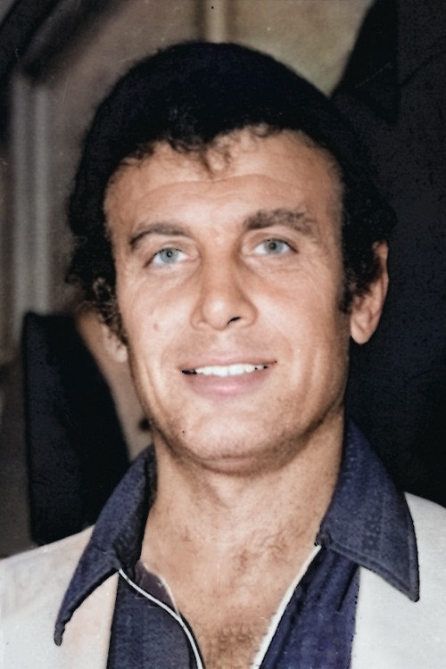 Nazmi Özer backdrop