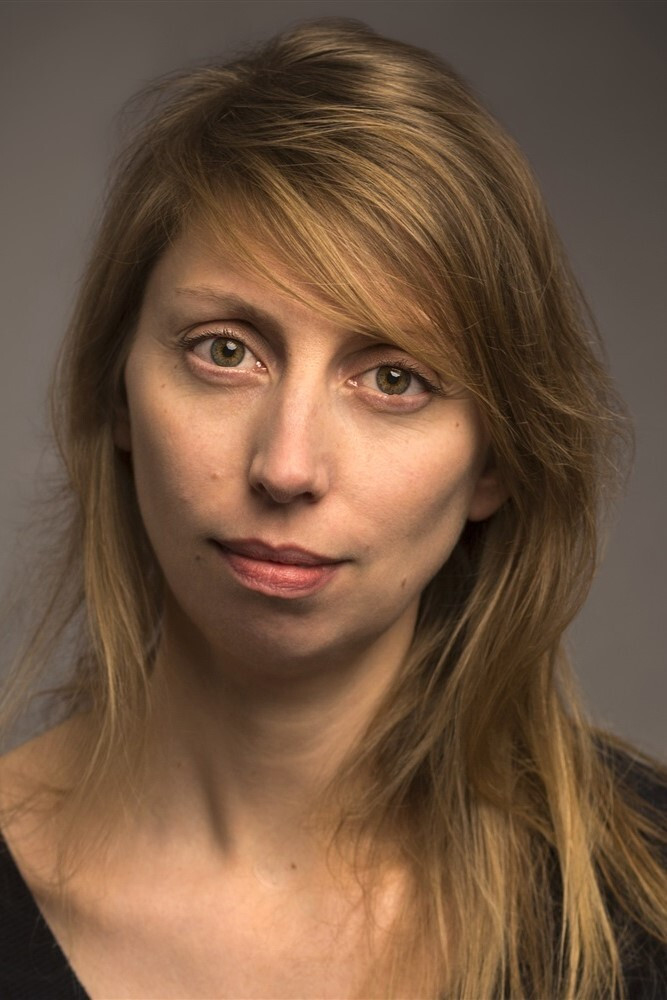 Anne-Gaëlle Jourdain backdrop