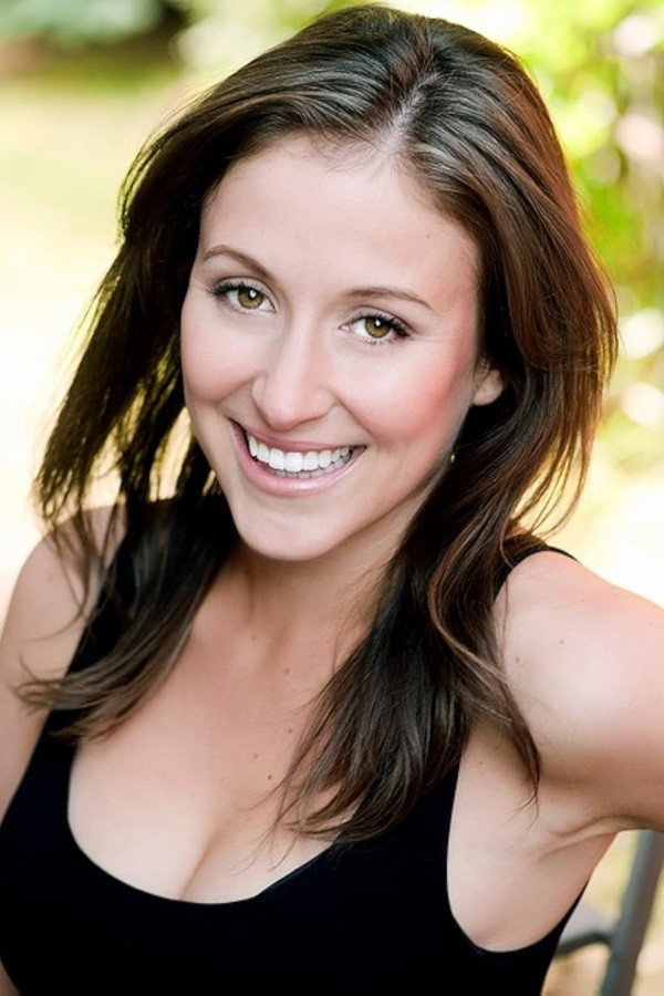 Nicola Elbro backdrop