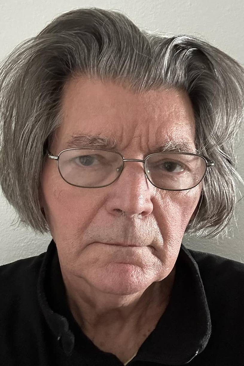 Ike Gingrich backdrop