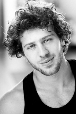 Aram Arakelyan backdrop