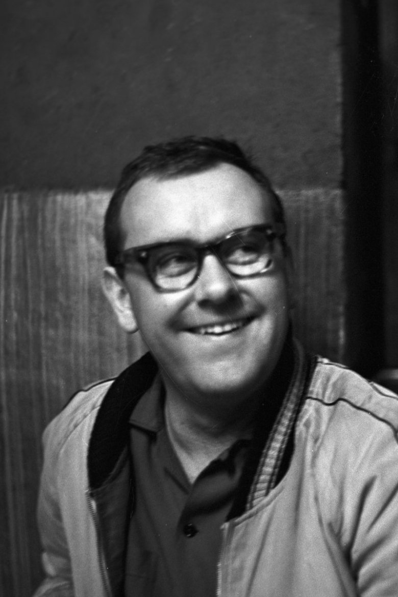 Andrzej Jerzy Piotrowski backdrop