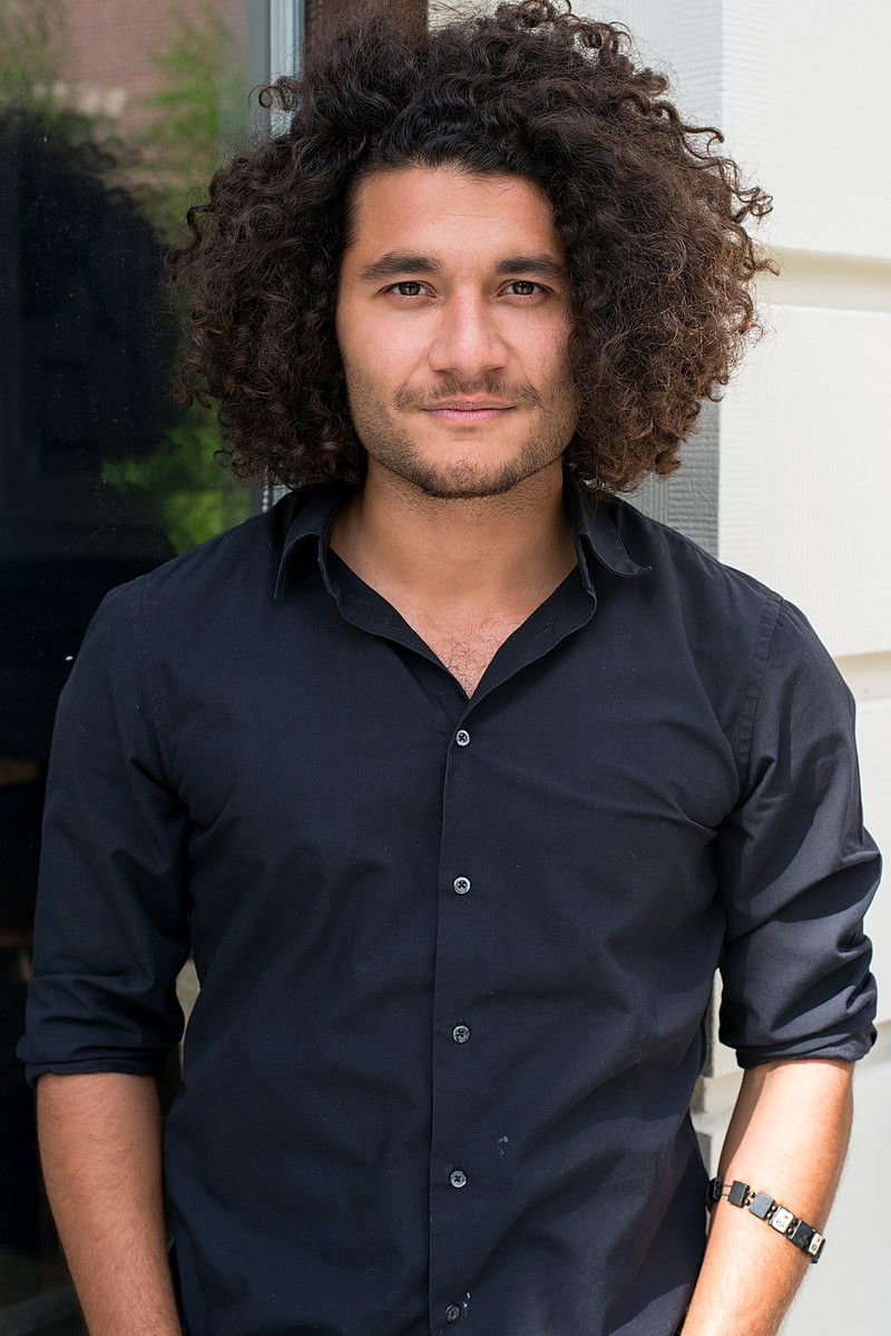 Alkan Çöklü backdrop