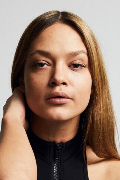 Gina Jaqueline backdrop