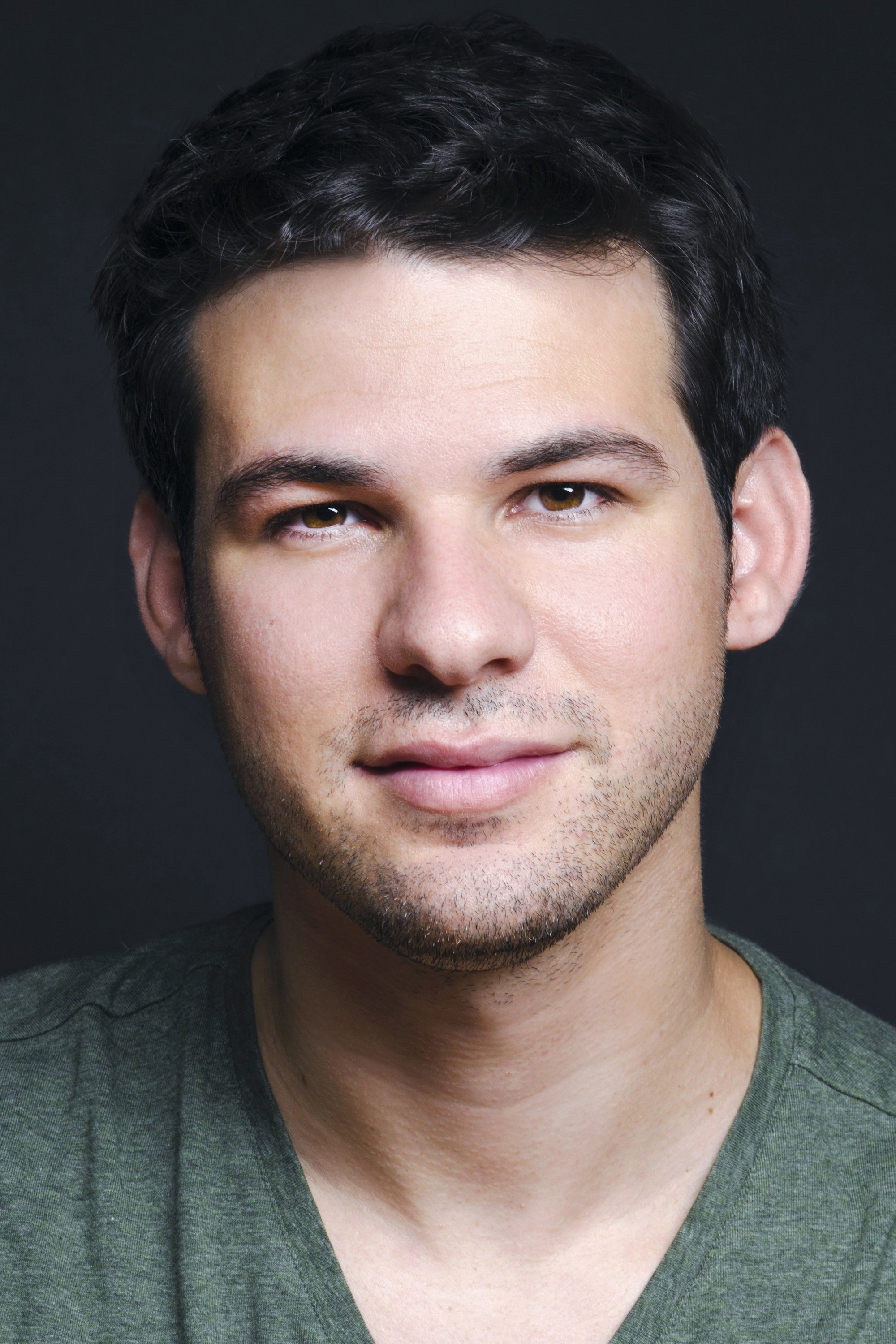 Etai Benson backdrop