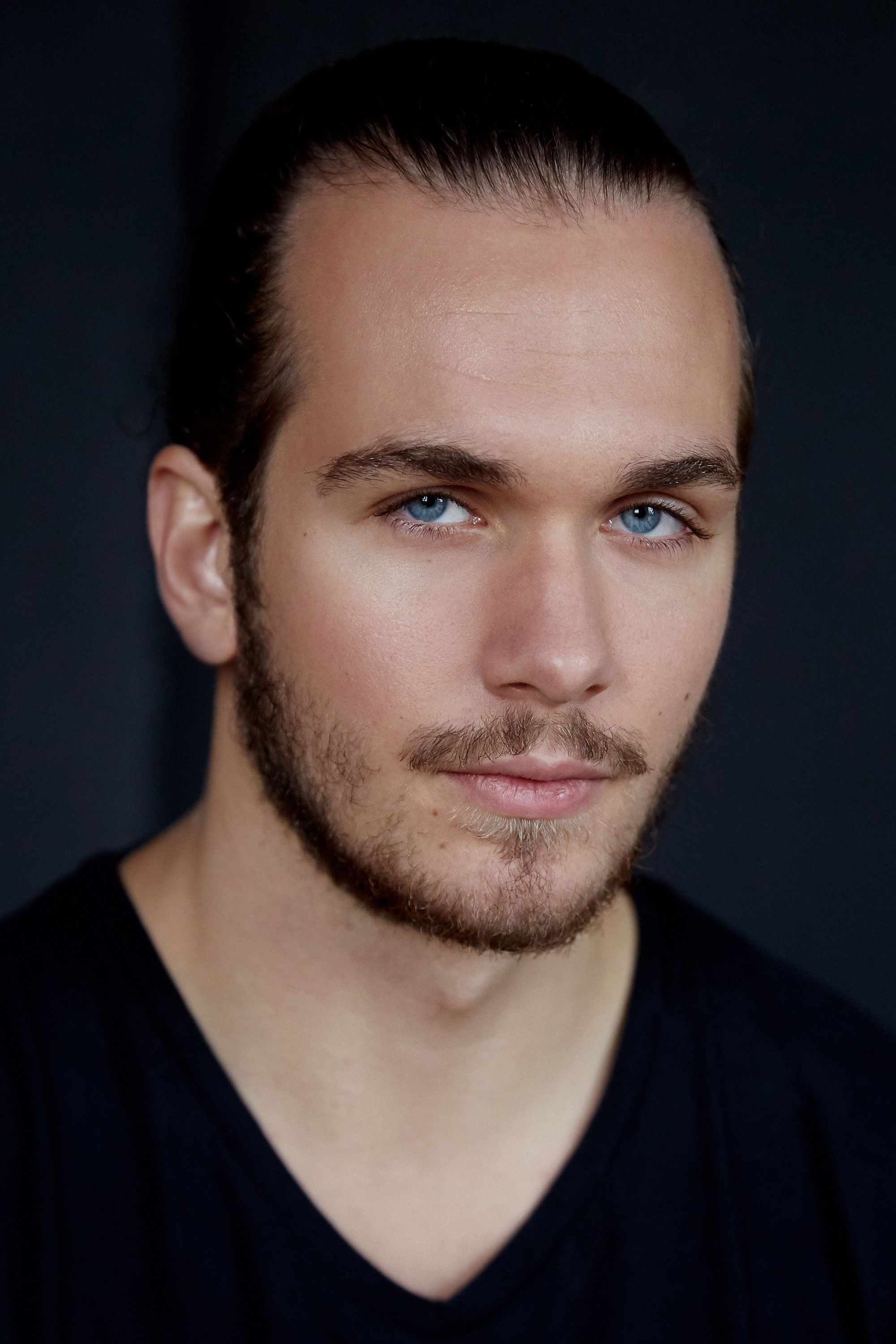 Samuel Vollering backdrop