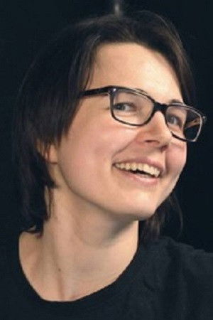 Mariya Koneva backdrop