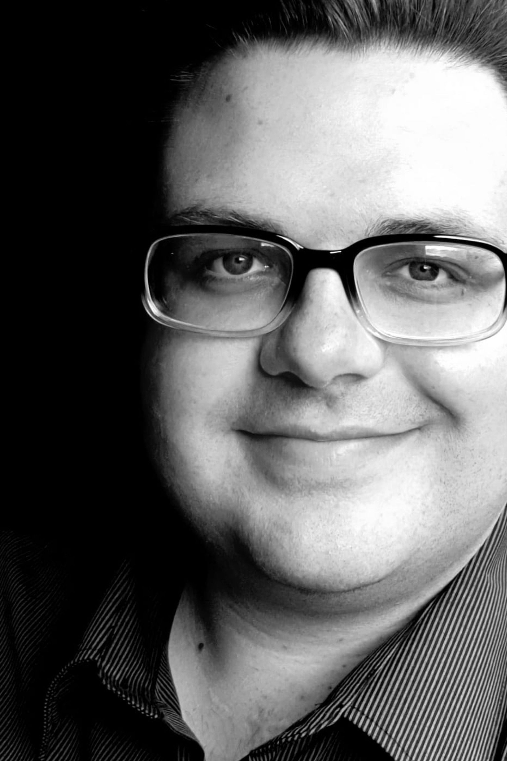 Christian Koch backdrop