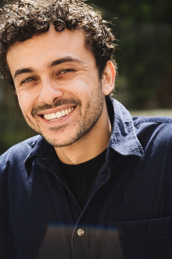 Merwane Tajouiti backdrop