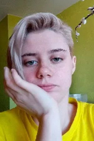 Yuliya Fomina backdrop