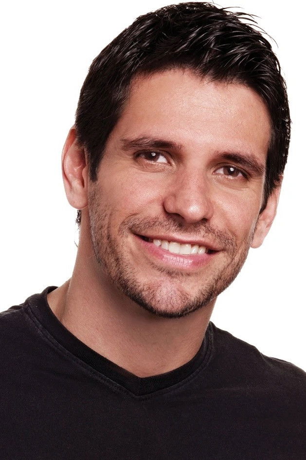 Alexandre Barillari backdrop