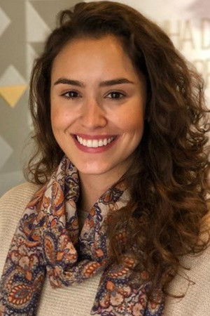 Amanda Richter backdrop