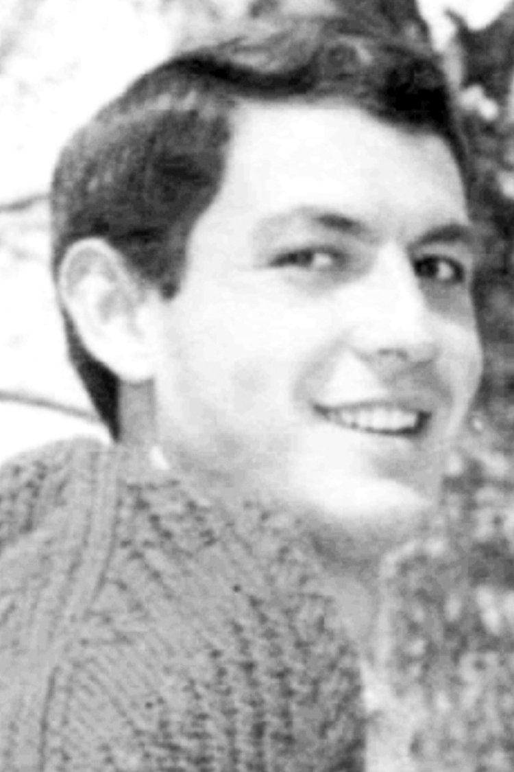 José María Vilches backdrop