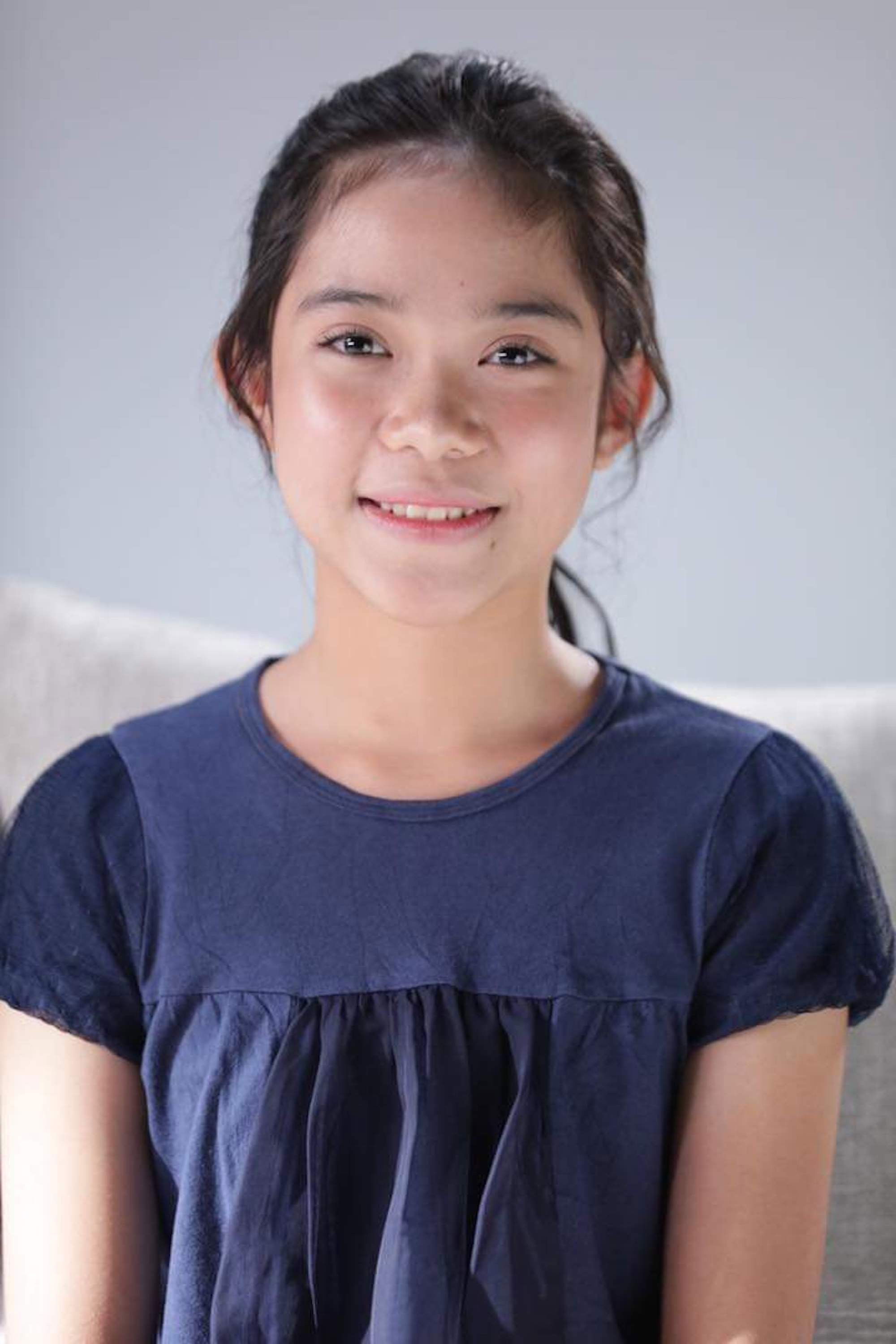 Zu Zue Honey Htwe backdrop